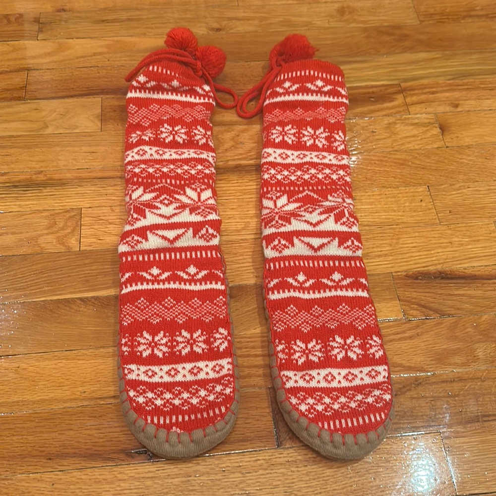 Holiday Snowflake design indoor sock